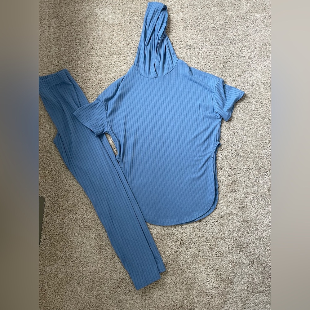 Girls Blue size 11-12y matching top with pants